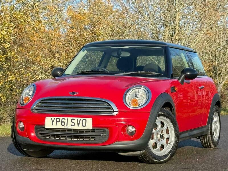Mini Hatch 1.6 Cooper Euro 5 YP61SVO Red #2