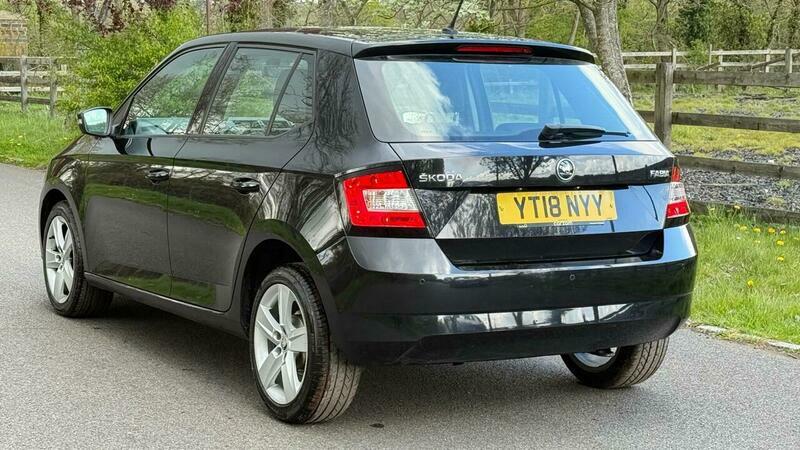 Skoda Fabia 1.0 Se L Euro YT18NYY Black #4