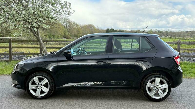 Skoda Fabia 1.0 Se L Euro YT18NYY Black #5