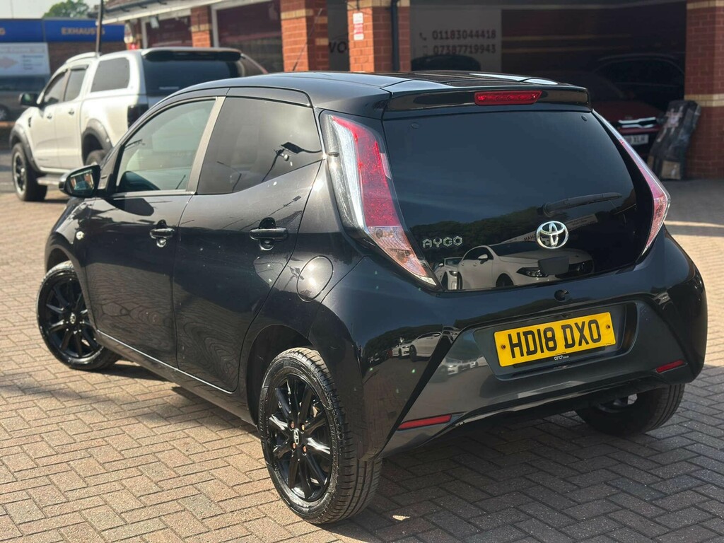 Toyota Aygo 1.0 X-style Vvt-i Cvt HD18DXO #3