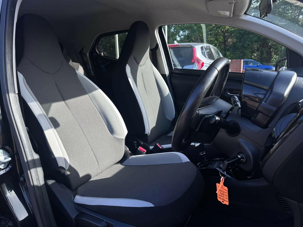 Toyota Aygo 1.0 X-style Vvt-i Cvt HD18DXO #5