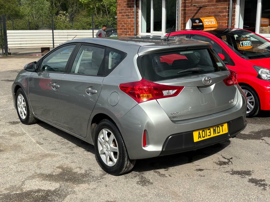 Toyota Auris 1.4 D-4d Active Euro 5 Ss Grey #4