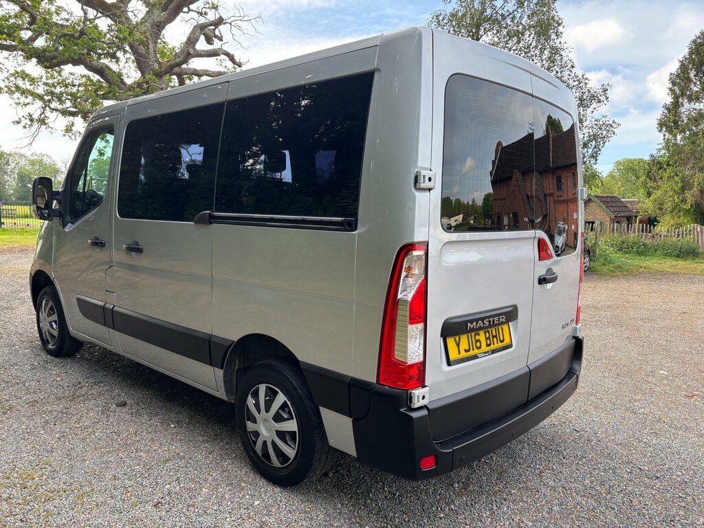 Renault Master 2.3 Dci Energy 28 Business Panel Van Ma Silver #5