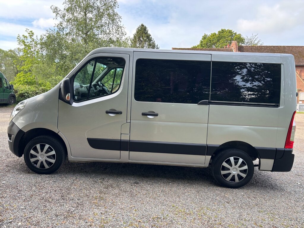 Renault Master 2.3 Dci Energy 28 Business Panel Van Ma Silver #6