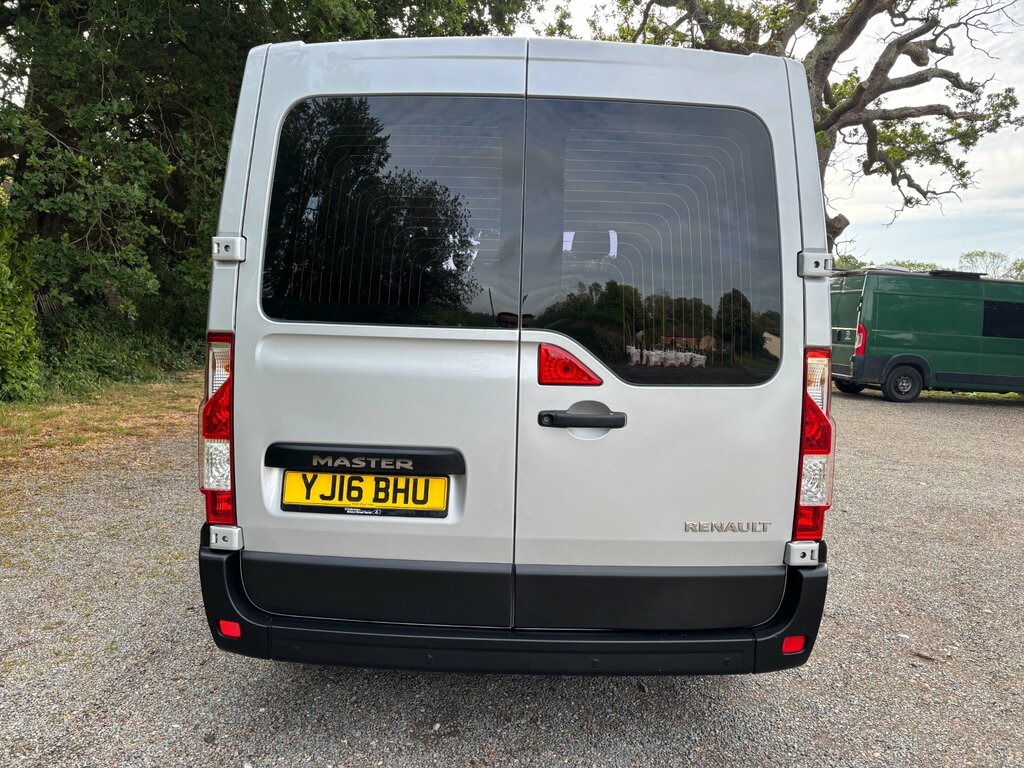 Renault Master 2.3 Dci Energy 28 Business Panel Van Ma Silver #4