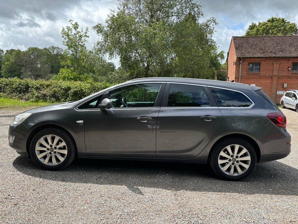 Vauxhall Astra 1.7 Cdti Ecoflex Se Sports Tourer Manua FE12NWL Grey #6