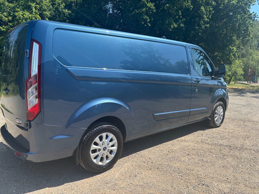 Ford Transit Custom 2.0 300 Ecoblue Limited Panel Van Manua YT19ATW Blue #3