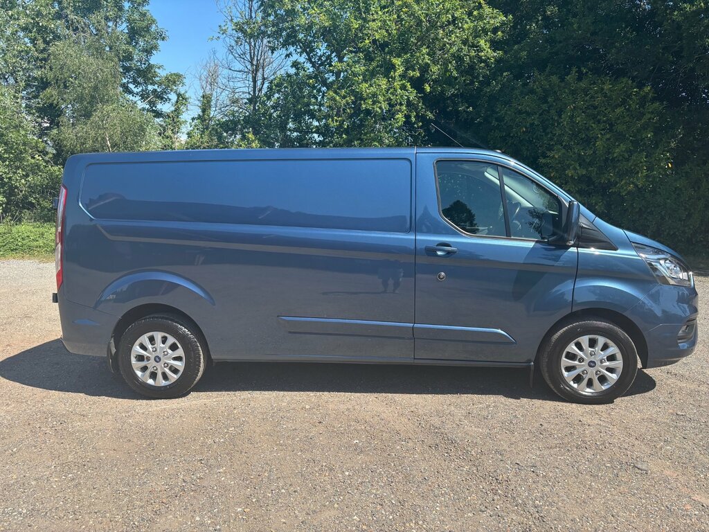 Ford Transit Custom 2.0 300 Ecoblue Limited Panel Van Manua YT19ATW Blue #2