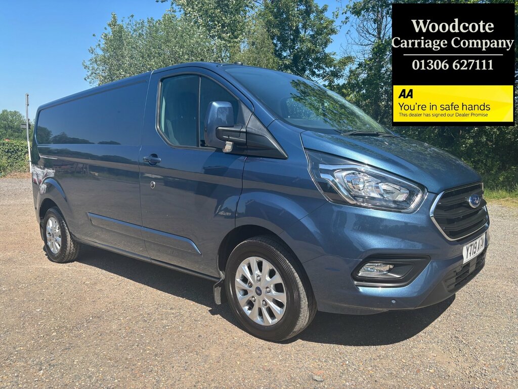Ford Transit Custom 2.0 300 Ecoblue Limited Panel Van Manua Blue