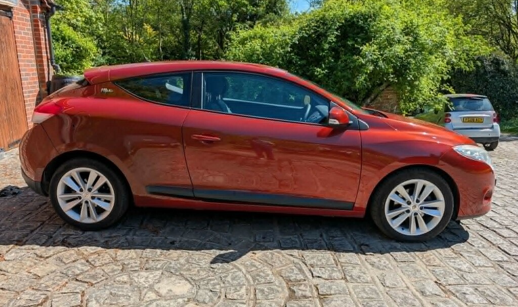 Renault Megane Manual BV10BFK Orange #3