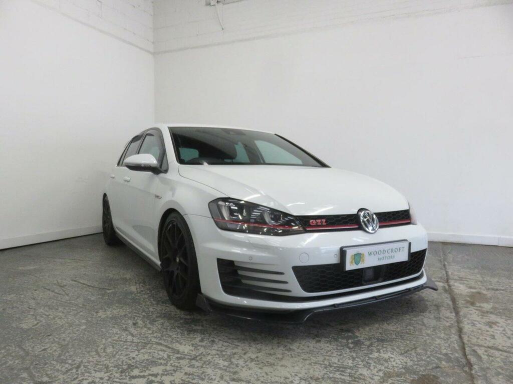 Volkswagen Golf Hatchback 2.0 Golf Tsi Bluemotion Tech Gti 20166 White