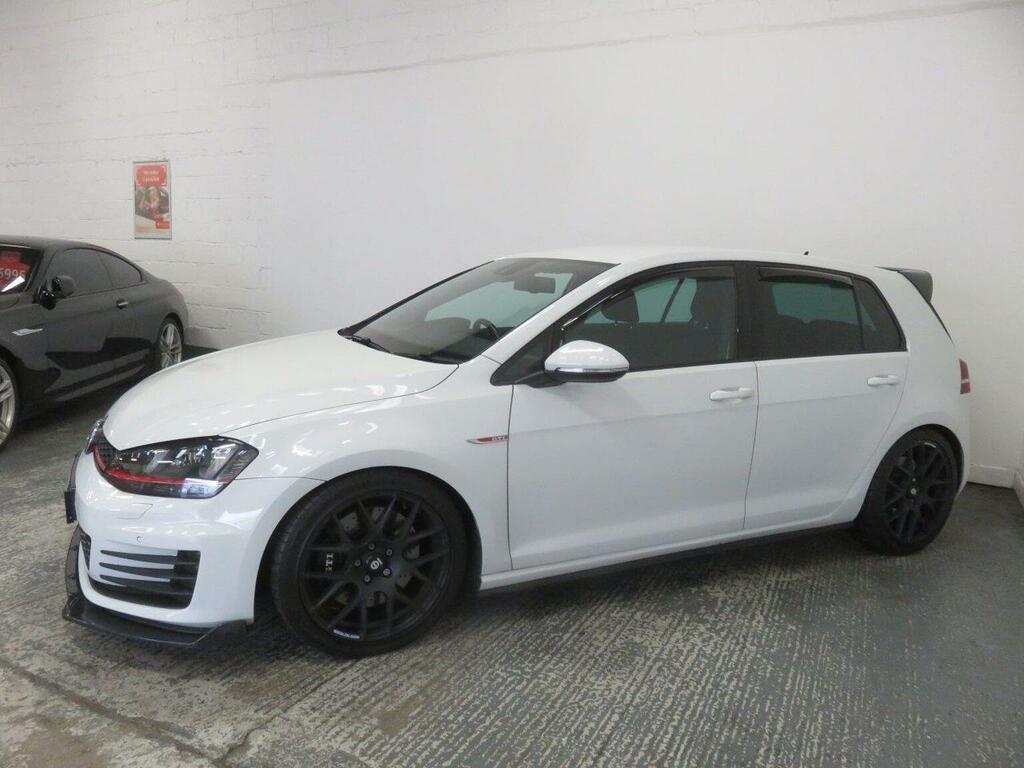 Volkswagen Golf Hatchback 2.0 Golf Tsi Bluemotion Tech Gti 20166 YJ66LCG White #4