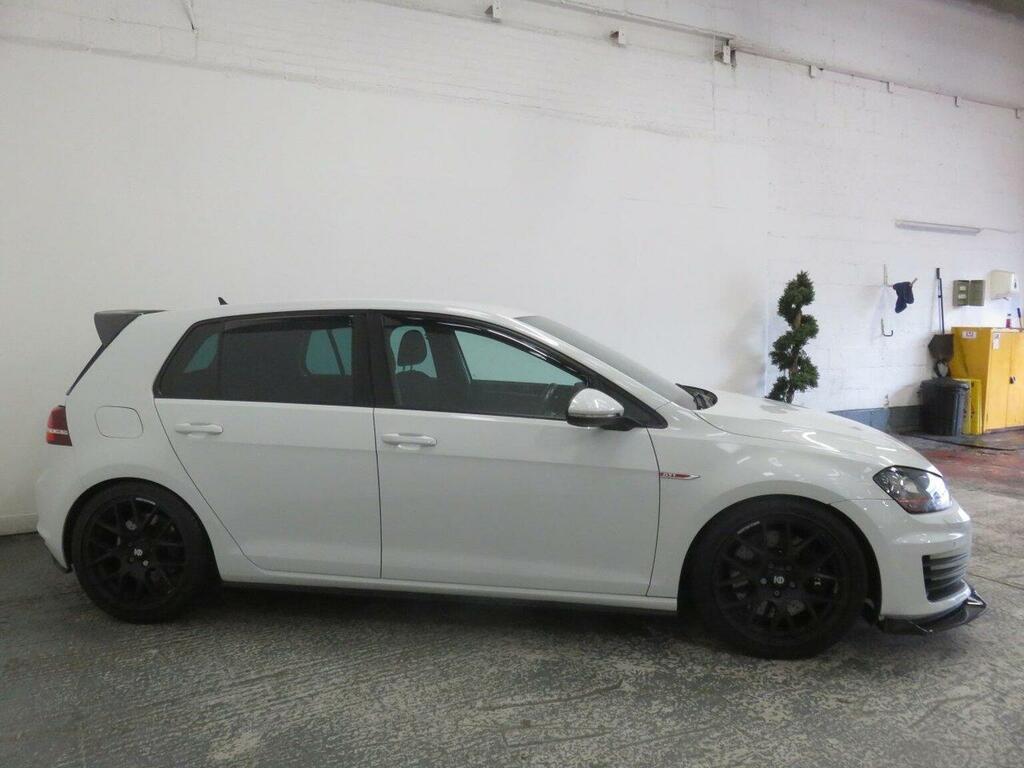 Volkswagen Golf Hatchback 2.0 Golf Tsi Bluemotion Tech Gti 20166 YJ66LCG White #3