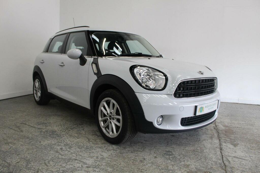 Mini Countryman Suv 1.6 Cooper D Business Edition Euro 5 Ss White