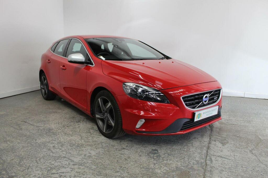 Volvo V40 Hatchback 1.6 D2 R-design Lux Powershift Euro 5 S Red