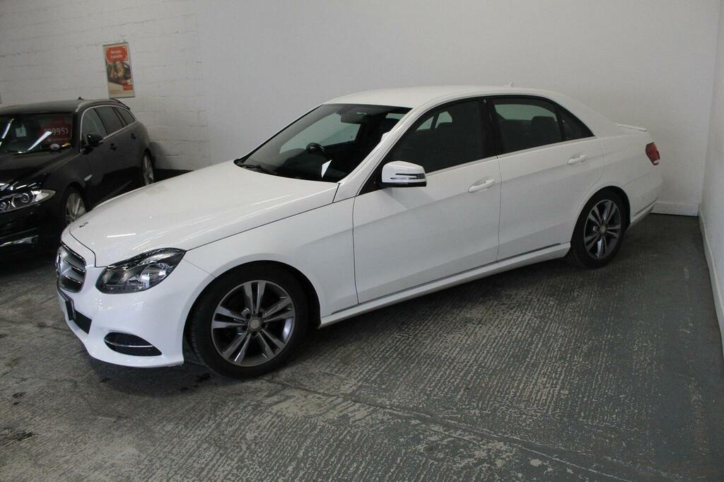 Mercedes-Benz E Class Saloon 2.1 E220 Cdi Se Euro 5 Ss 201463 White #4
