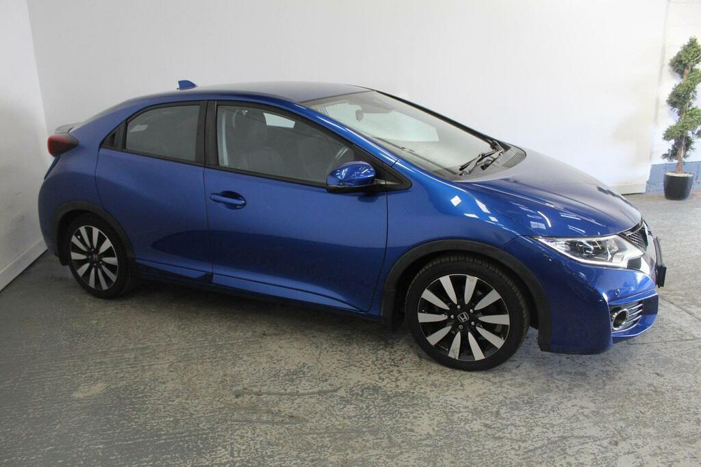 Honda Civic Hatchback 1.8 I-vtec Se Plus Navi Euro 6 YT65GXR Blue #3