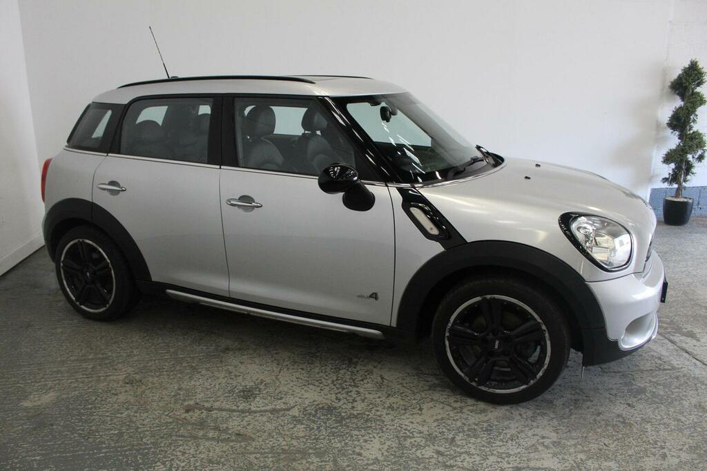 Mini Countryman Suv 1.6 Cooper D All4 Euro 6 Ss 201464 YH64ZGU Silver #3