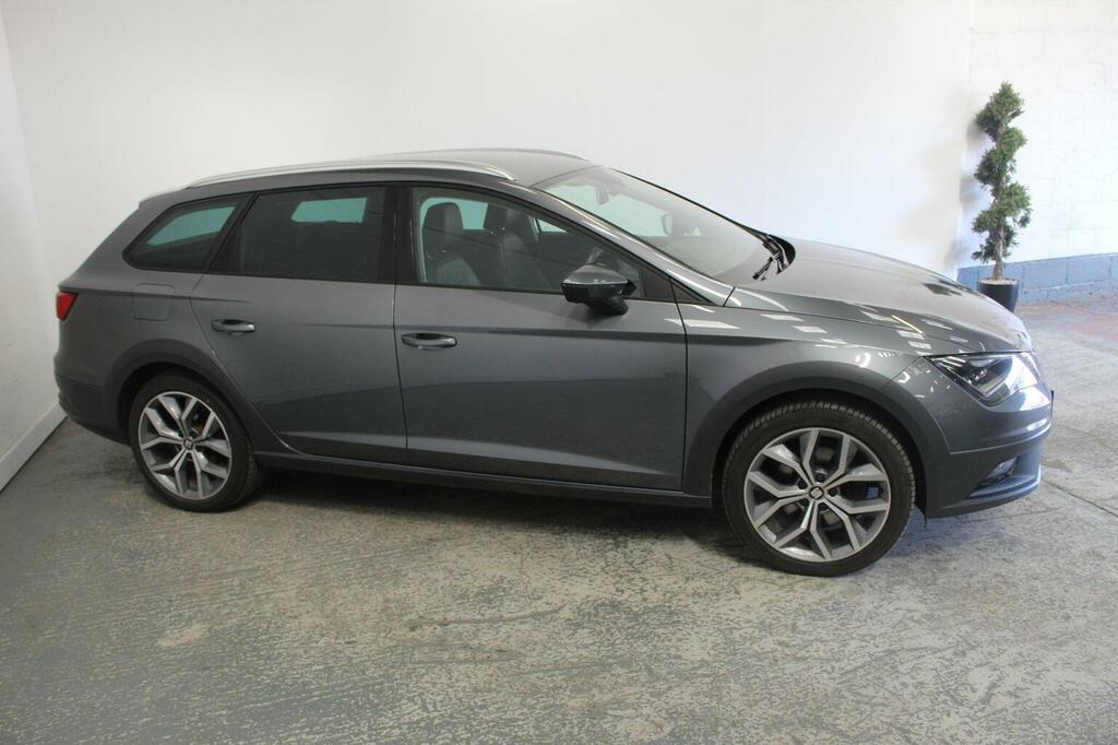 Seat Leon Estate 2.0 Tdi X-perience Se Technology Sport Tour Grey #3