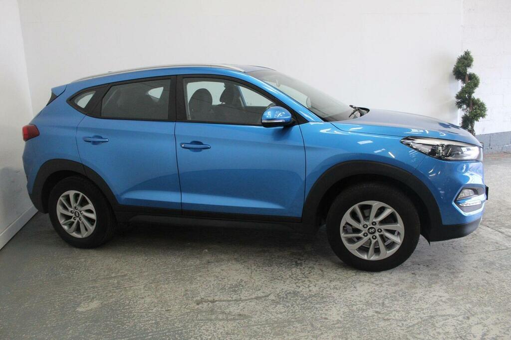Hyundai Tucson Suv 1.6 Gdi Blue Drive Se Nav Euro 6 Ss 20 PY67AUA Blue #3