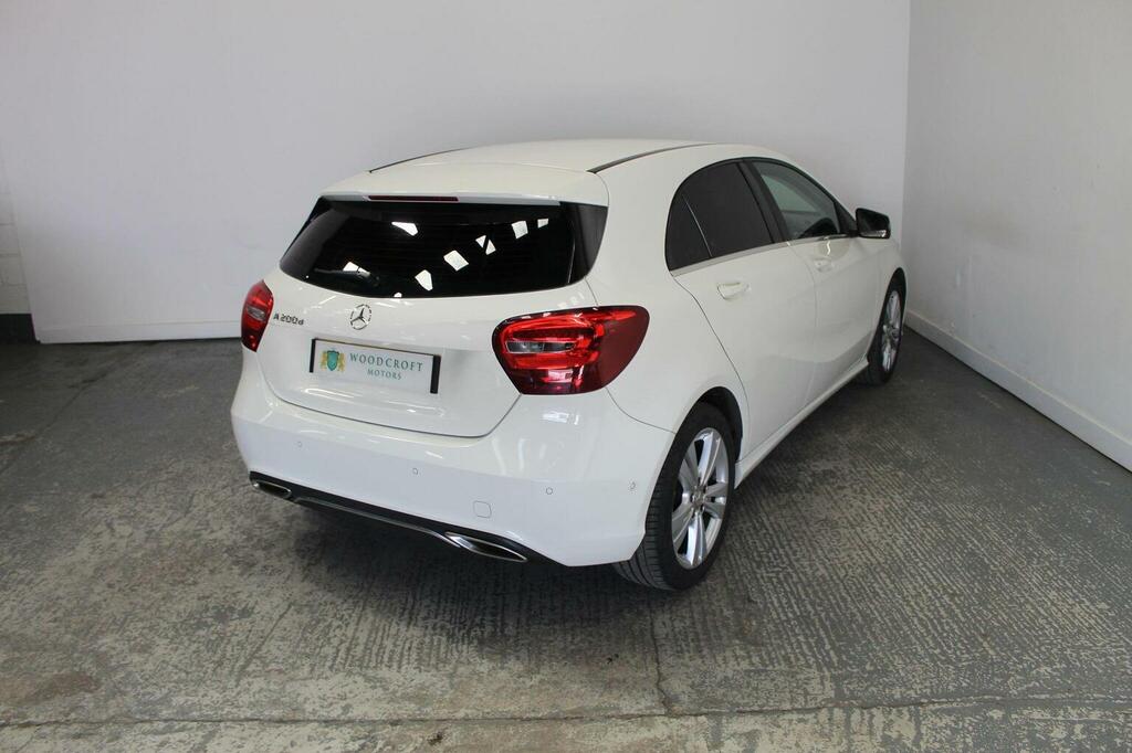 Mercedes-Benz A Class Hatchback 2.1 A200d Sport Executive Euro 6 Ss WM65ULF White #6