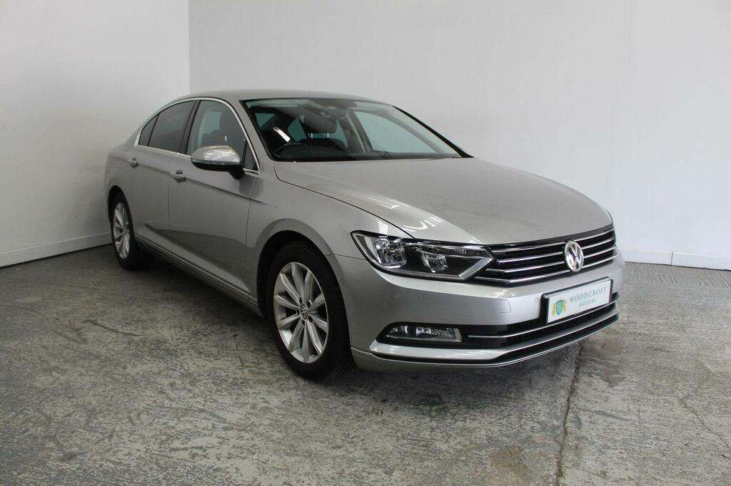 Volkswagen Passat Saloon 2.0 Tdi Bluemotion Tech Se Business Euro 6 Silver