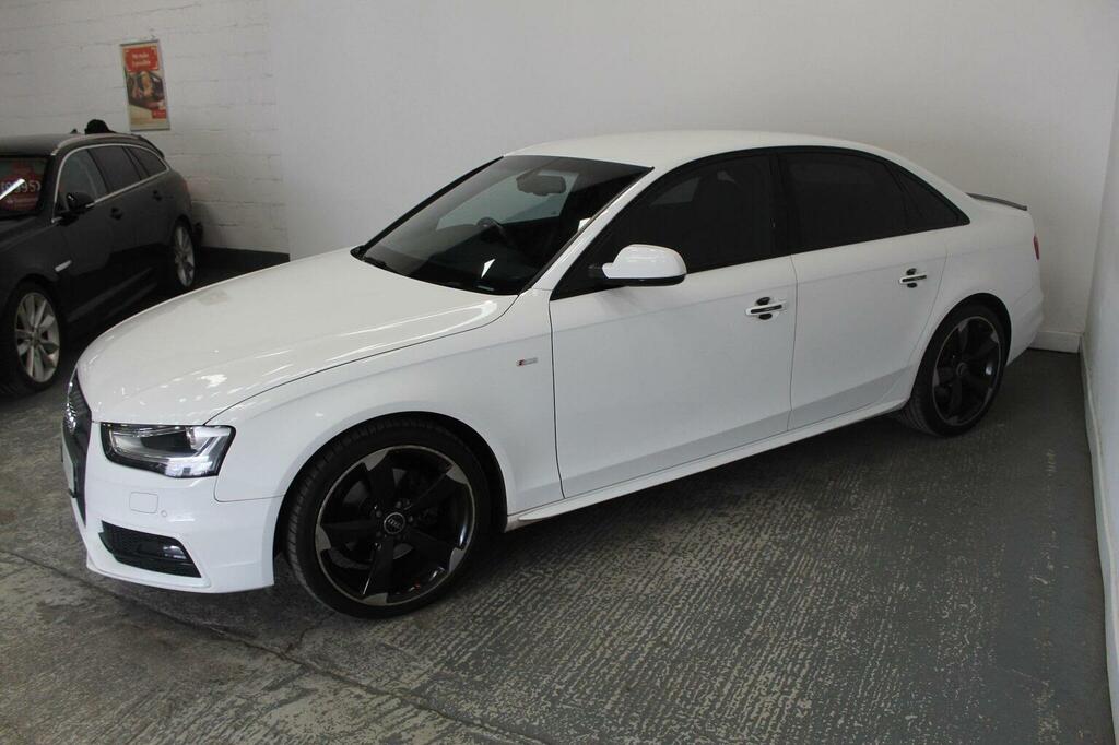 Audi A4 Saloon 2.0 Tdi Black Edition Multitronic Euro 5 S White #4