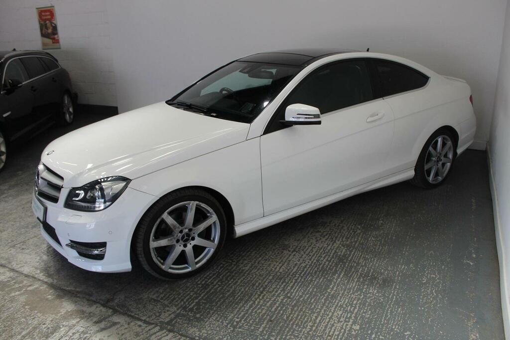 Mercedes-Benz C Class Coupe 2.1 C220 Cdi Amg Sport Edition G-tronic Eur BG64YZC White #4