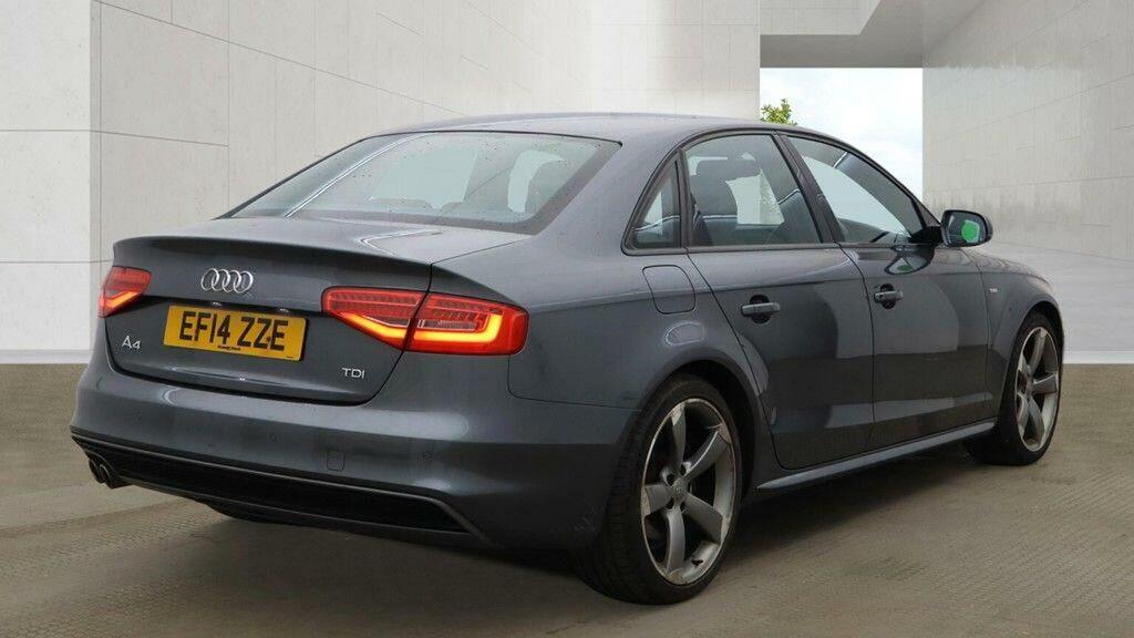 Audi A4 Saloon 2.0 Tdi Black Edition Euro 5 Ss 201 EF14ZZE Grey #4