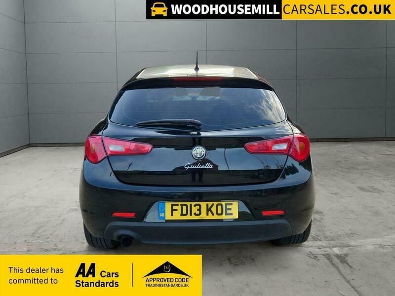 Alfa Romeo Giulietta 1.4 Tb Collezione Euro Black #6