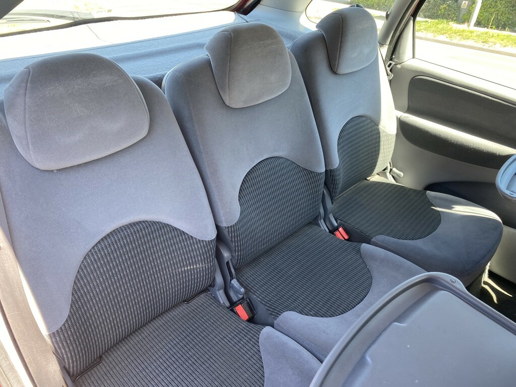 Citroen Xsara Picasso 1.6 Hdi Desire Silver #18