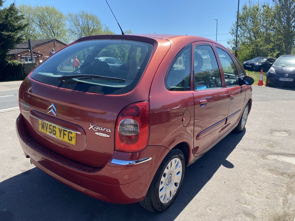 Citroen Xsara Picasso 1.6 Hdi Desire Silver #9