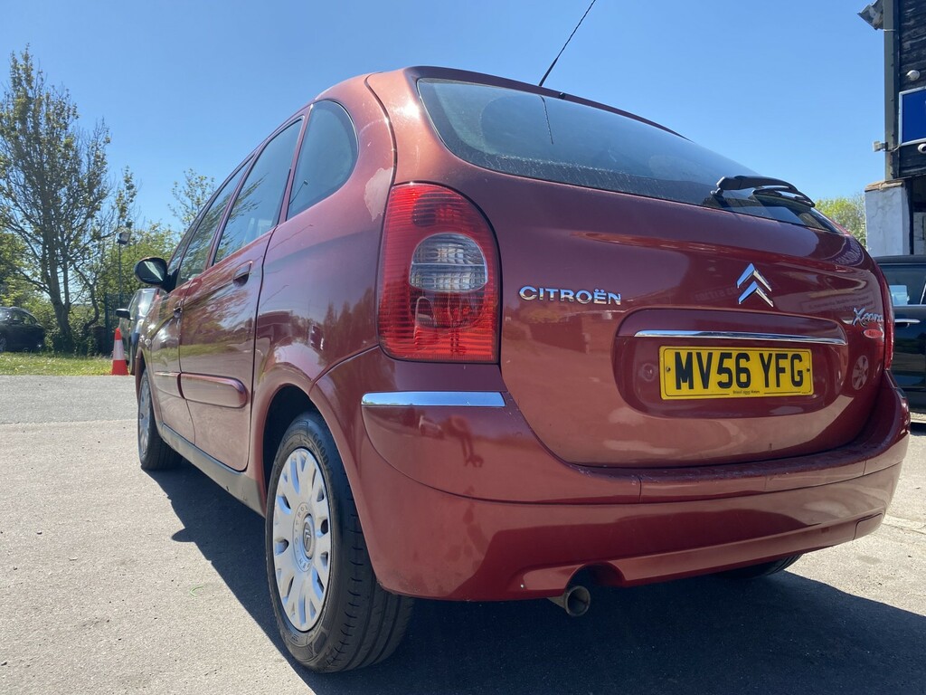 Citroen Xsara Picasso 1.6 Hdi Desire Silver #13