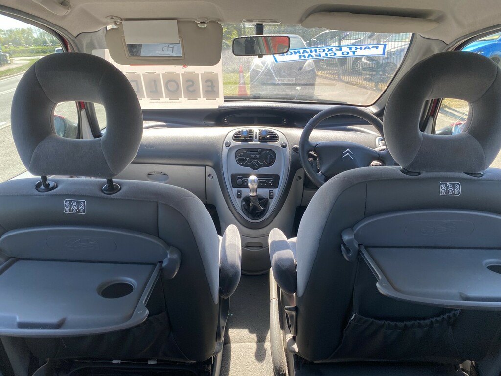 Citroen Xsara Picasso 1.6 Hdi Desire Silver #17