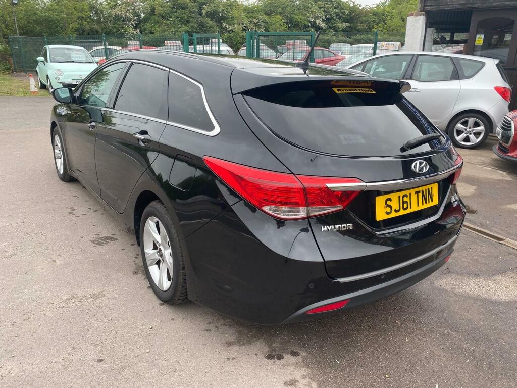 Hyundai I40 1.7 Crdi Blue Drive Style Estate 35 Road Tax S Black #6