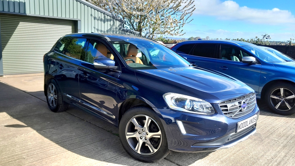 Volvo XC60 Vehicle Details Price - 14995 Make Volvo Model Blue #2
