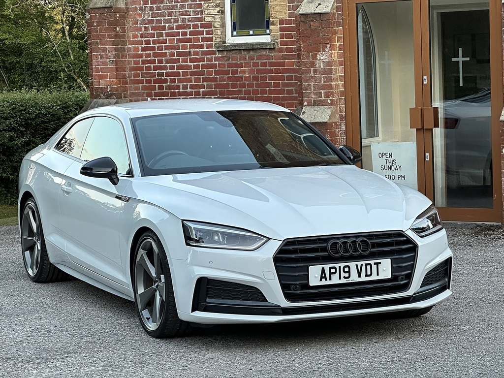 Audi A5 Coupe White