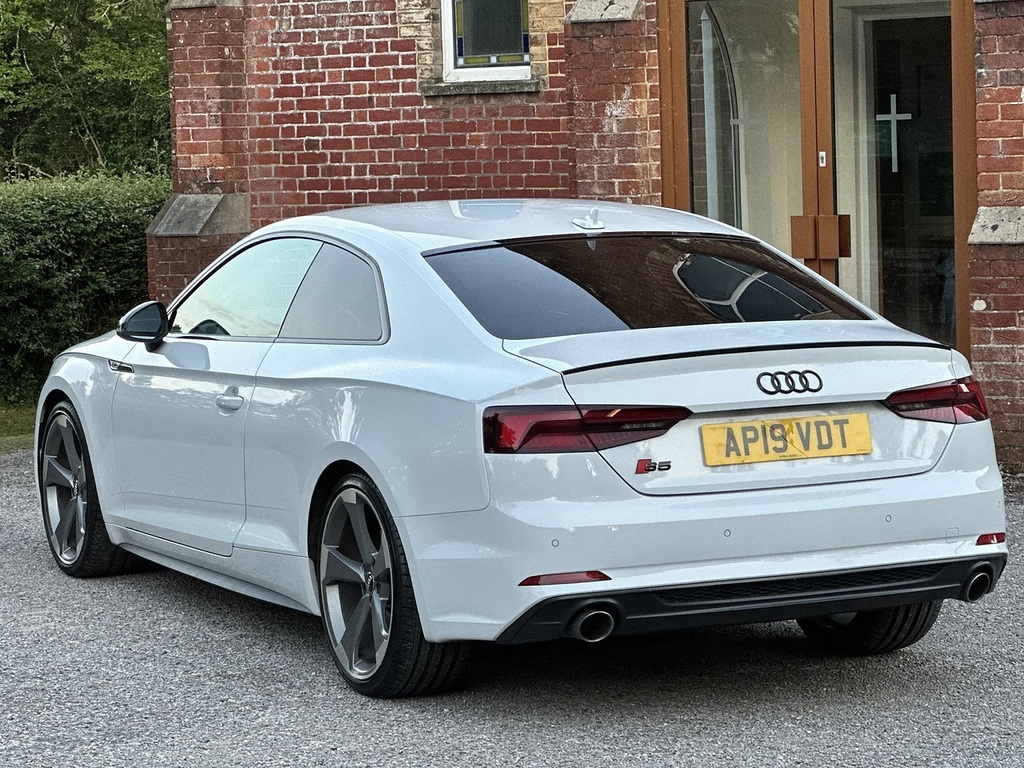Audi A5 Coupe AP19VDT White #6