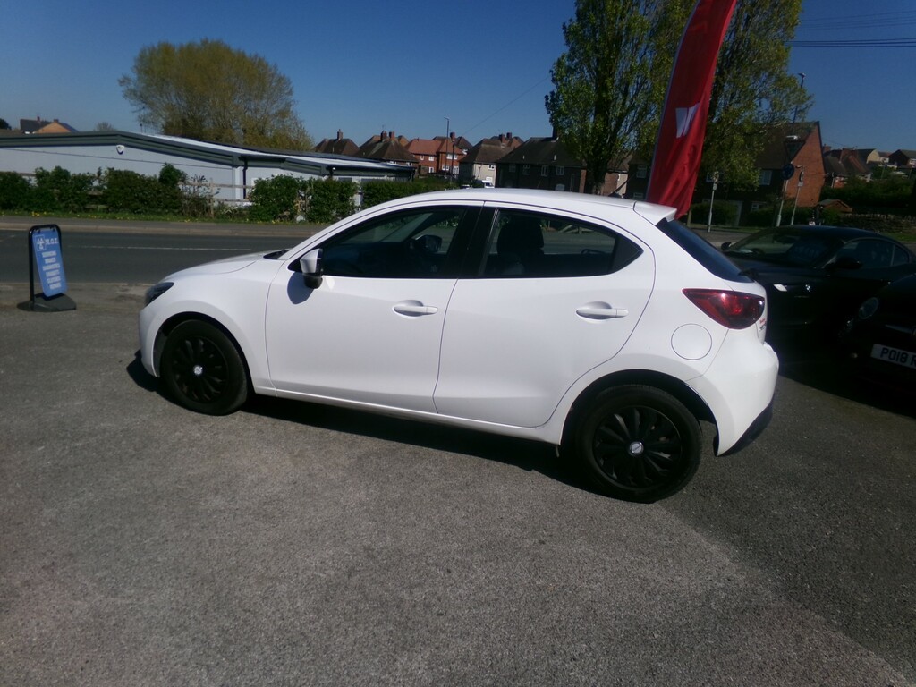 Mazda 2 1.5 Skyactiv-g Se Hatchback Euro YD15FWB #3