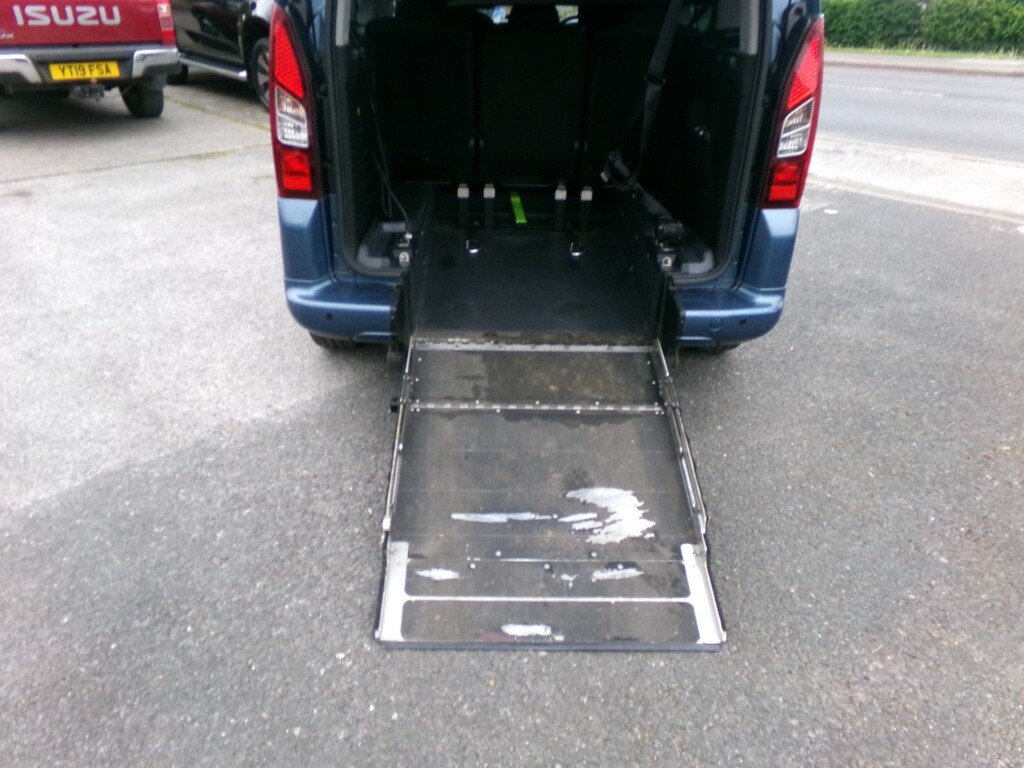 Peugeot Rifter Partner Tepee Active Silver #22