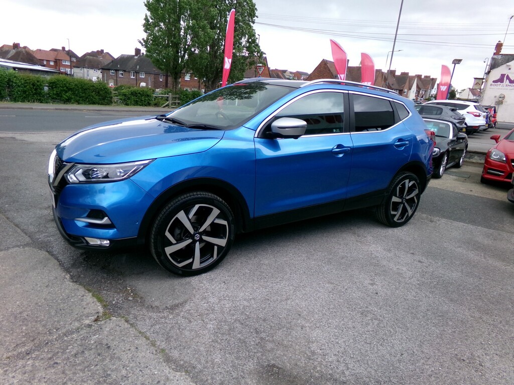 Nissan Qashqai 1.5 Dci Tekna Suv Dct Euro 6 Ss LY19KRN #2