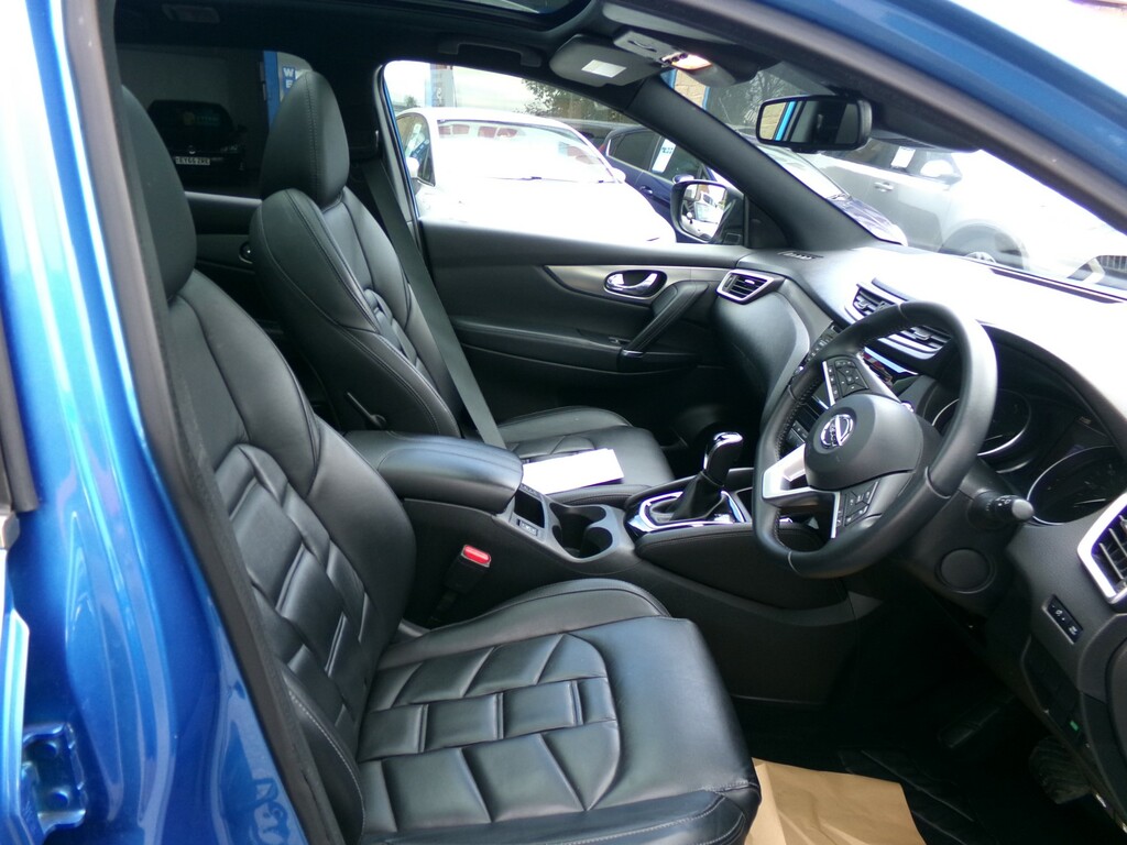 Nissan Qashqai 1.5 Dci Tekna Suv Dct Euro 6 Ss LY19KRN #5