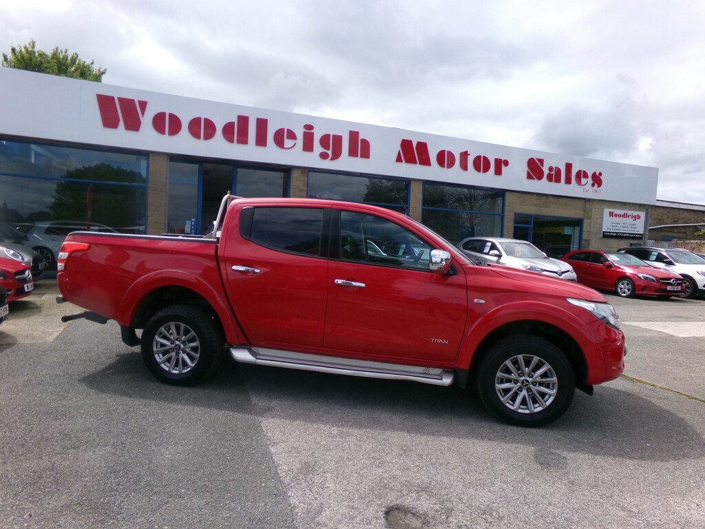 Mitsubishi L200 2.4 Di-d Dc Titan Pickup Double Cab Man YE17KVX  #2