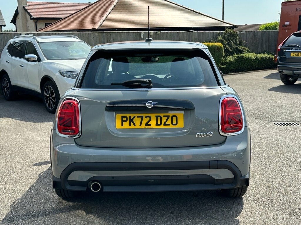 Mini Hatch 2022 1.5 Cooper Classic Hatchback Stept PK72DZO Grey #6