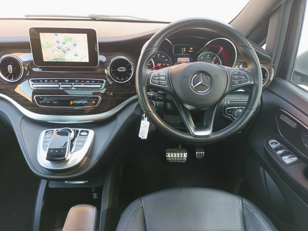 Mercedes-Benz V Class 2020 2.0 V220d Sport Mpv G-tronic Euro Silver #5