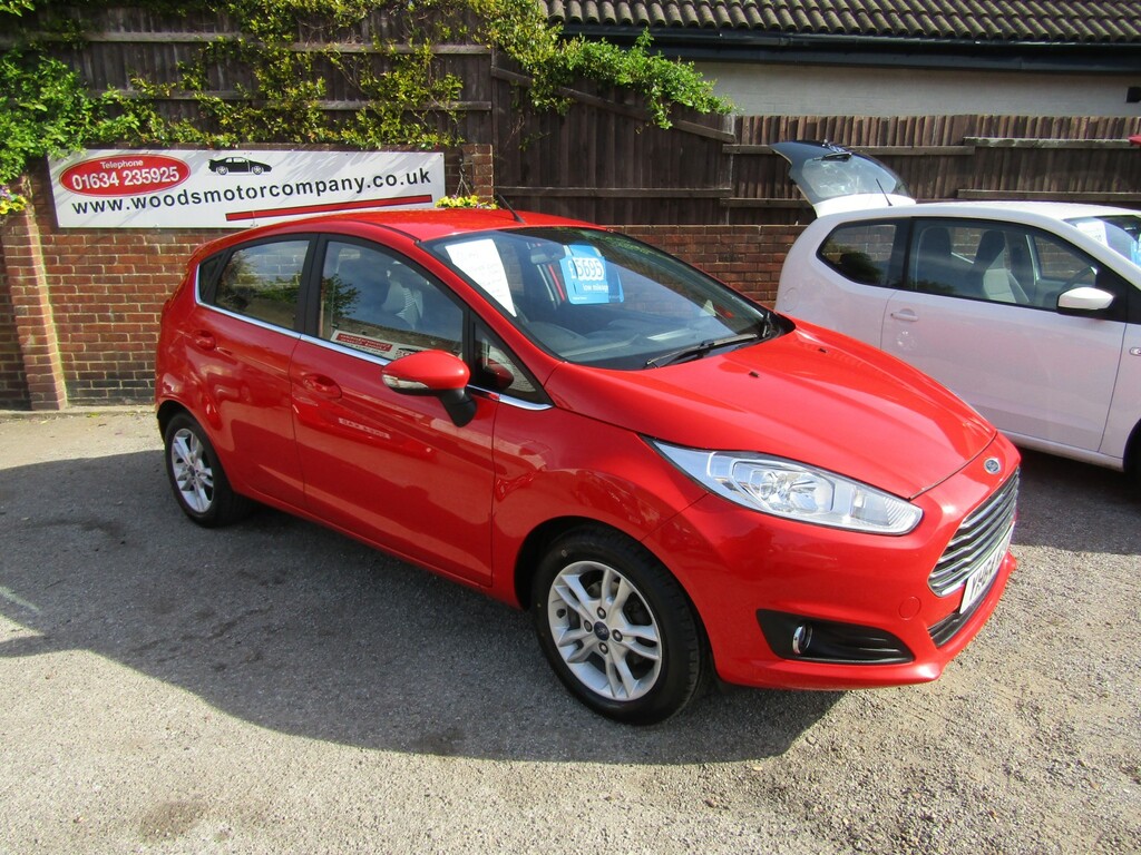 Ford Fiesta 1..25 Zetec 2 Former Keeperslady Last 6 1 2 Yrs S Red