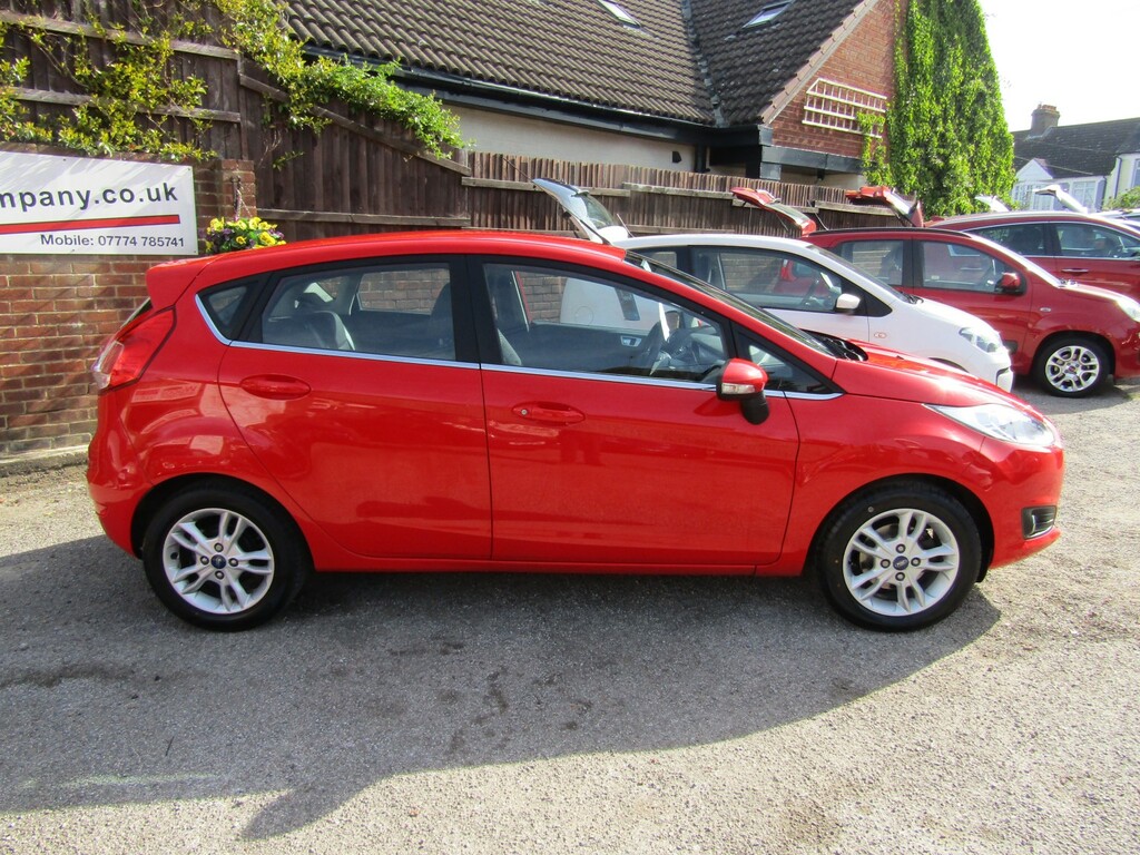 Ford Fiesta 1..25 Zetec 2 Former Keeperslady Last 6 1 2 Yrs S YH64KUX Red #2
