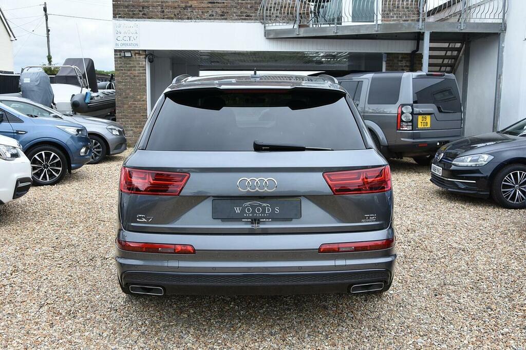 Audi Q7 3.0 Tdi V6 Black Edition Tiptronic Quattro Euro 6 KU18LUJ Grey #5