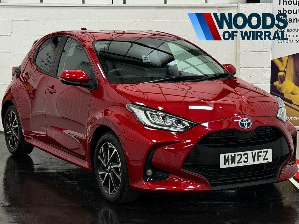 Toyota Yaris 1.5L Design Red
