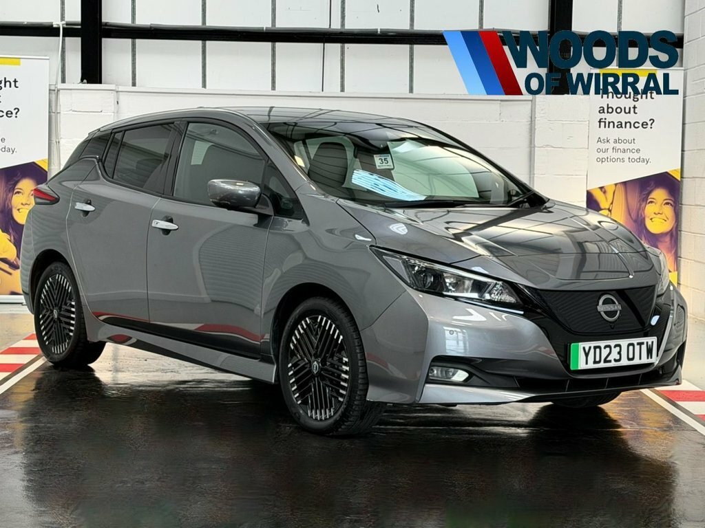 Nissan Leaf Hatchback Grey